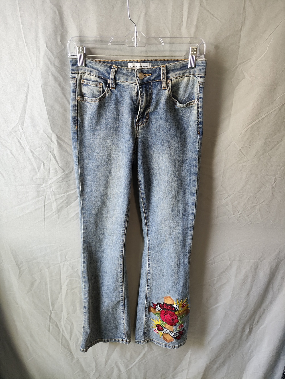 Ashley Mason Jeans Womens 1/25 Straight Leg Embroidered Cross Rose Love Patch De